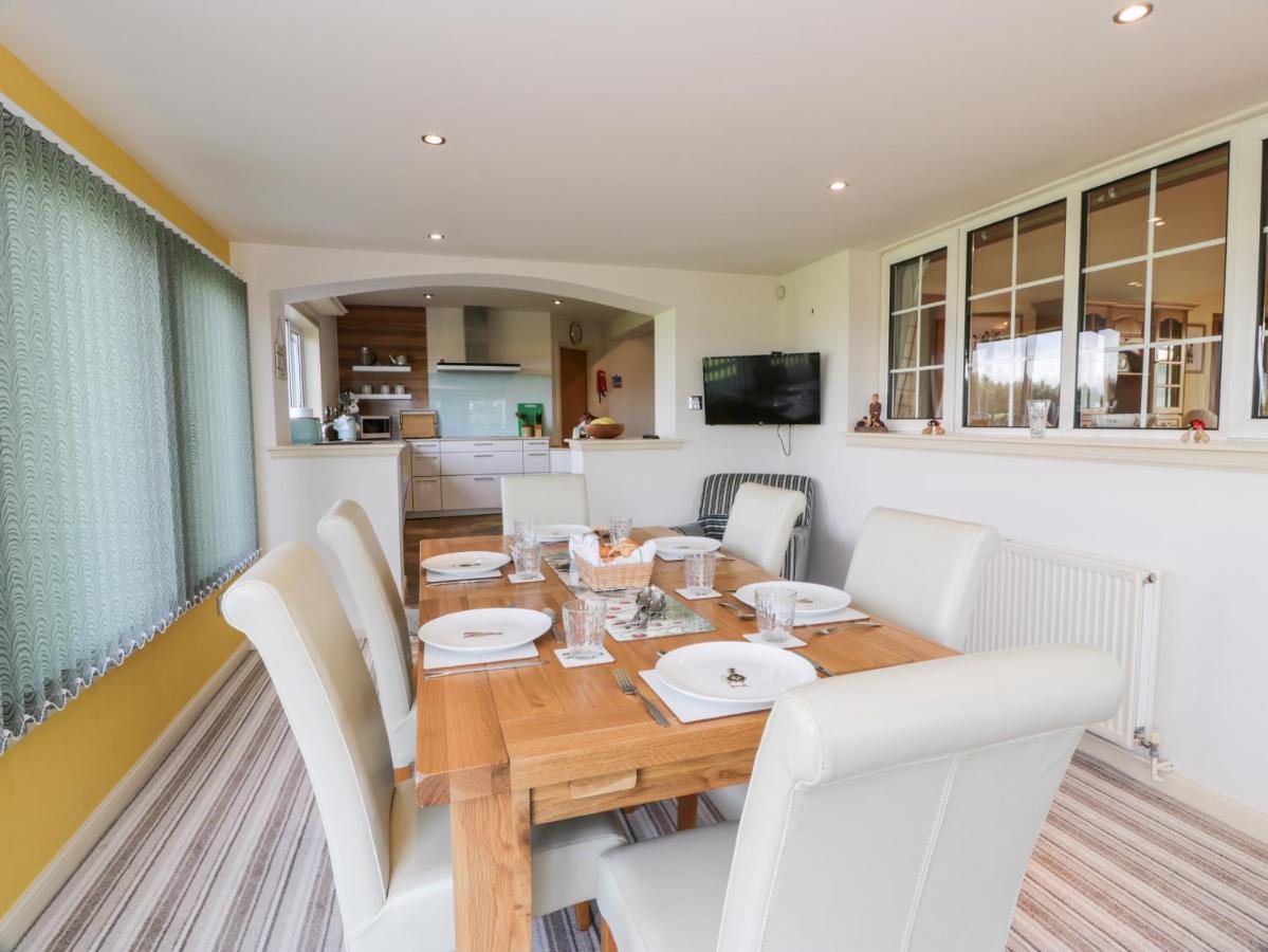 Whiteside Cottage Darvel Bagian luar foto