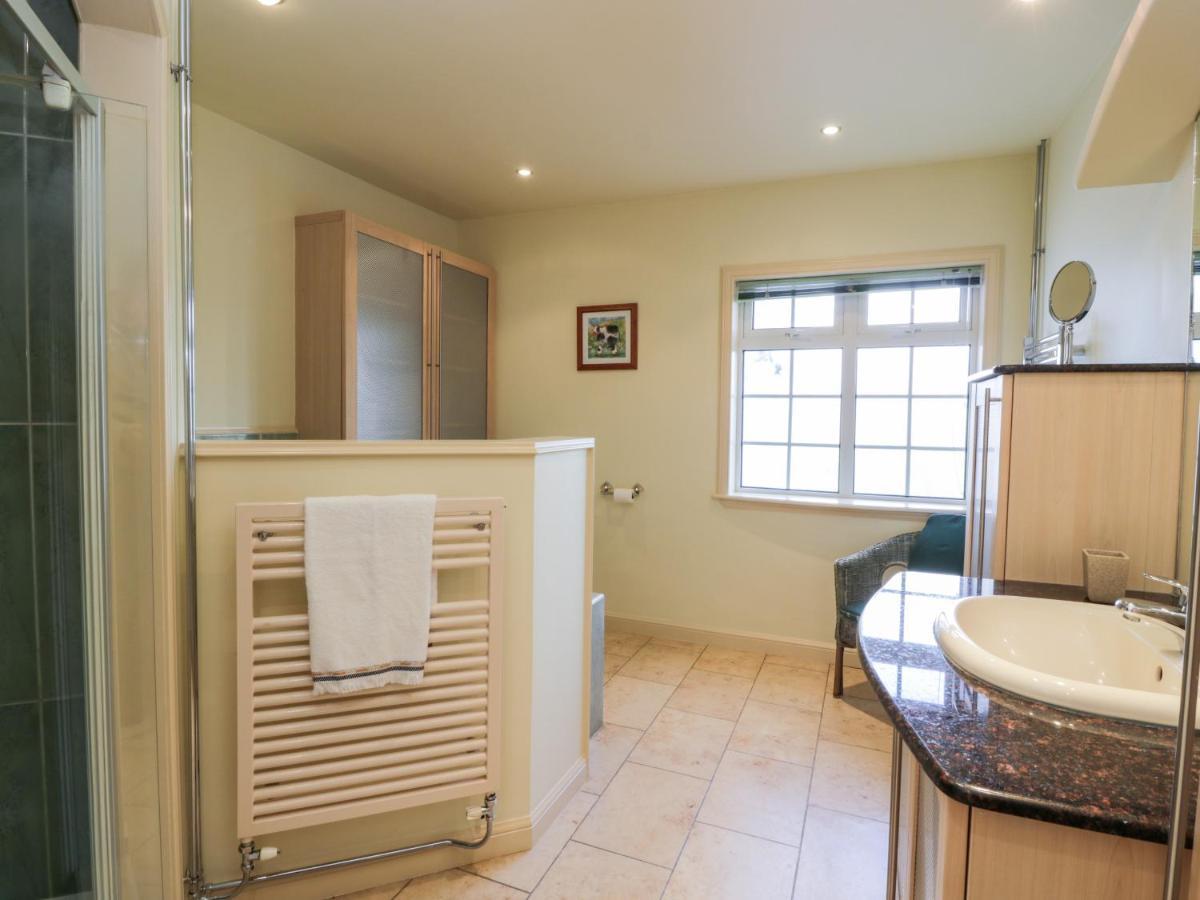 Whiteside Cottage Darvel Bagian luar foto